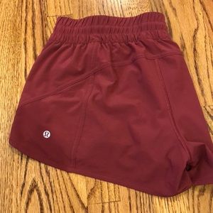 Gently Used Lulu Tracker Short 4”